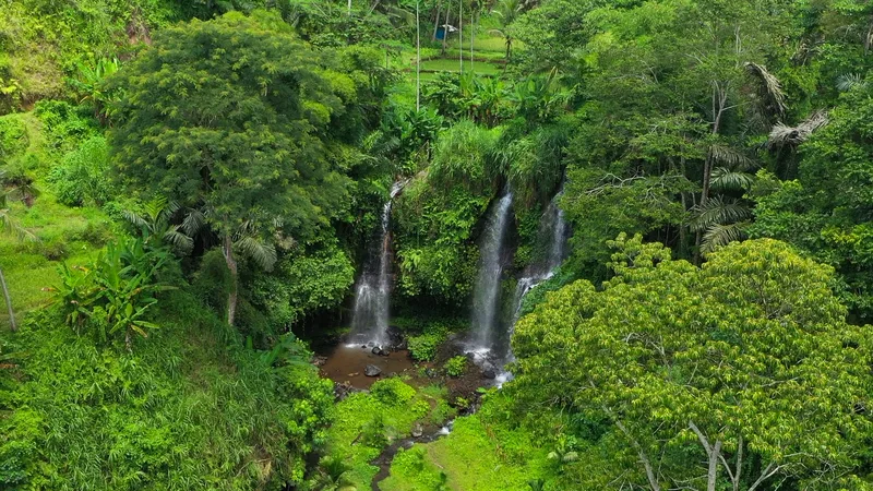 Air terjun Lantan